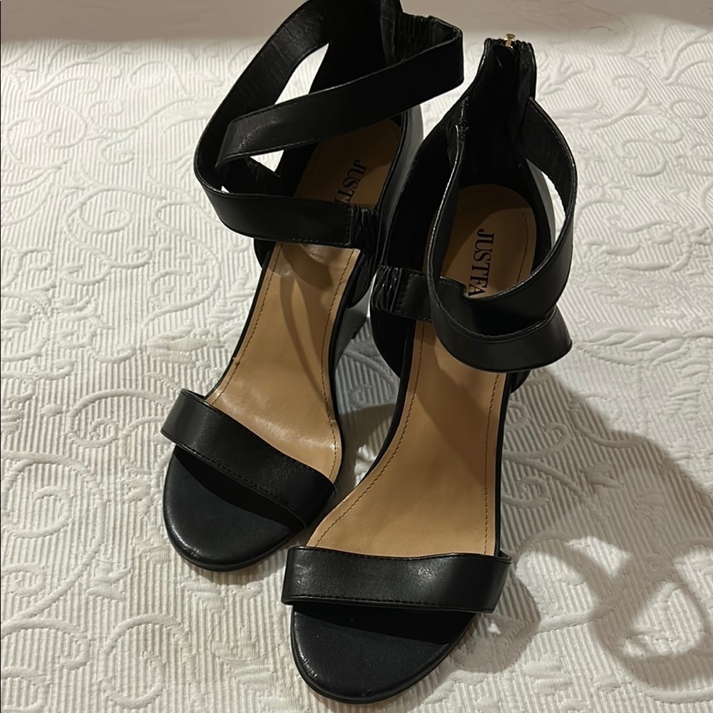 JustFab Black Elegant Wedge Heels with Ankle Strap. Size 8.5